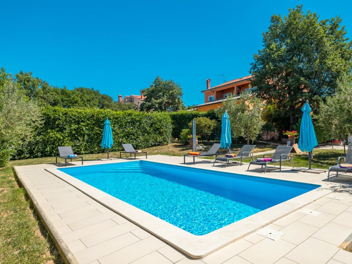 Holiday house Holiday House Kosuta with Pool - Outdoor photo 5