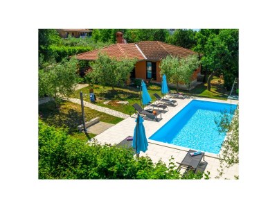 Holiday house Holiday House Kosuta with Pool - Outdoor photo 3