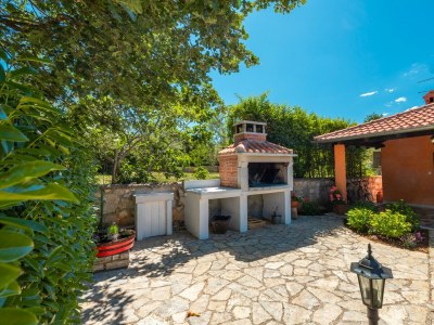 Holiday house Holiday House Kosuta with Pool - Environment photo 22