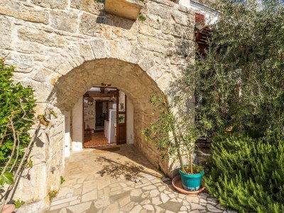 Apartment Apartment House Peresiji - AUC Three-bedroom apartment with shared pool - Outdoor photo 9