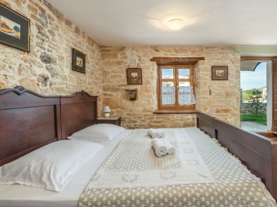 Apartment Apartment House Peresiji - AUC Three-bedroom apartment with shared pool - Features photo 18