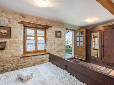 Apartment Apartment House Peresiji - AUC Three-bedroom apartment with shared pool - Features photo 19