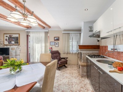 Apartment Apartment House Peresiji - AUA Two-bedroom apartment with shared pool - Features photo 8