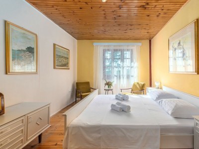 Apartment Apartment House Peresiji - AUA Two-bedroom apartment with shared pool - Features photo 10