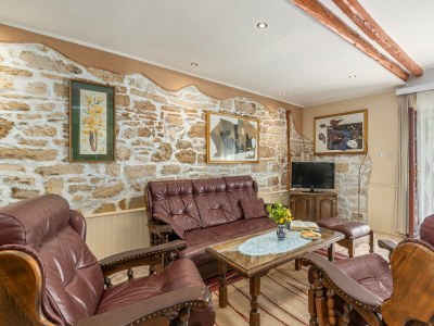 Apartment Apartment House Peresiji - AUA Two-bedroom apartment with shared pool - Features photo 17