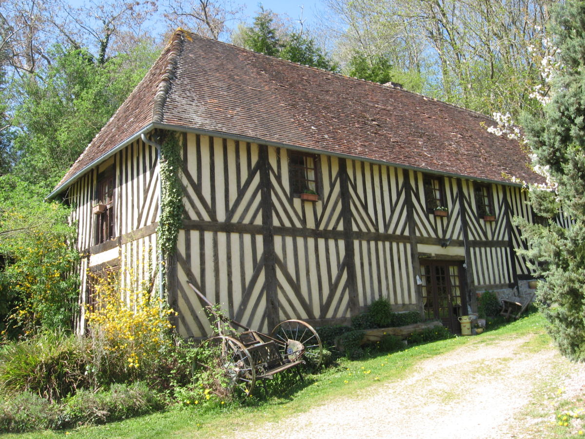 Holiday house Les Fouines - 16th century Cider Farm Cottage - Outdoor photo 2