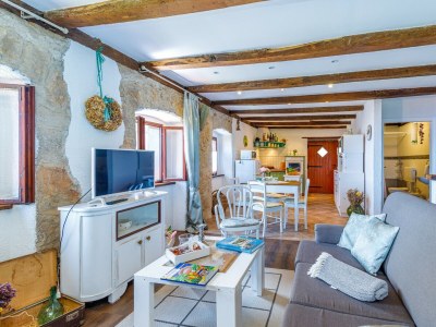 Holiday house Holiday Home Iva - Features photo 8