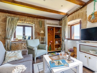 Holiday house Holiday Home Iva - Features photo 11