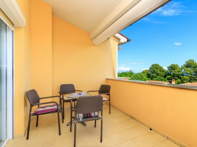 Apartment Apartments Mara Liznjan - One bedroom A4 - Outdoor photo 2