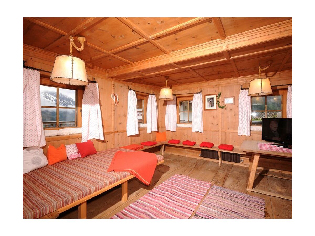 Apartment Ferienhaus/6 Schlafraume/Du od Bad, WC