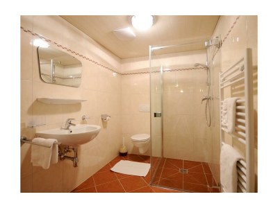 Apartment Ferienhaus/6 Schlafraume/Du od Bad, WC - Outdoor photo 3