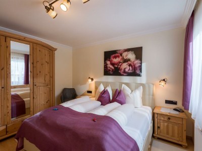 Apartment Top 7 - Features photo 16