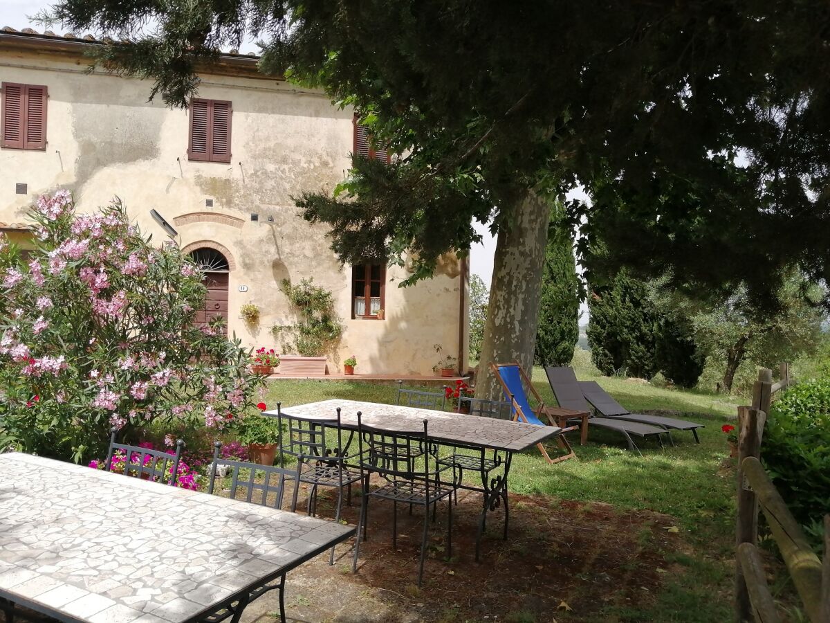 Holiday apartment "Platane" im Bio-Weingut - Outdoor photo 4