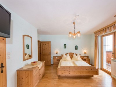 Apartment App. Guschn/Typ B /1 Schlafraum/Dusche, WC - Features photo 7