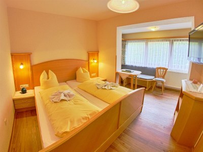 Holiday room Doppelzimmer Basic, ab 4 Nächte HP - Features photo 60