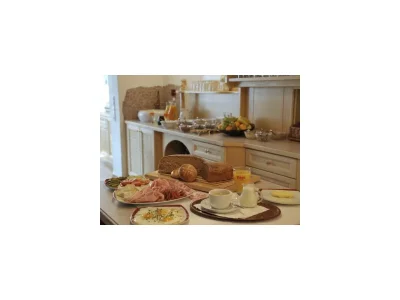 Holiday room Dach-Doppelzimmer mit Balkon, ab 4 Nächte HP - Outdoor photo 13