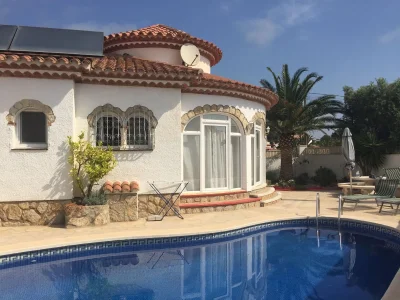 Villa Widmann with own swimming pool in Miami Playa - Villa