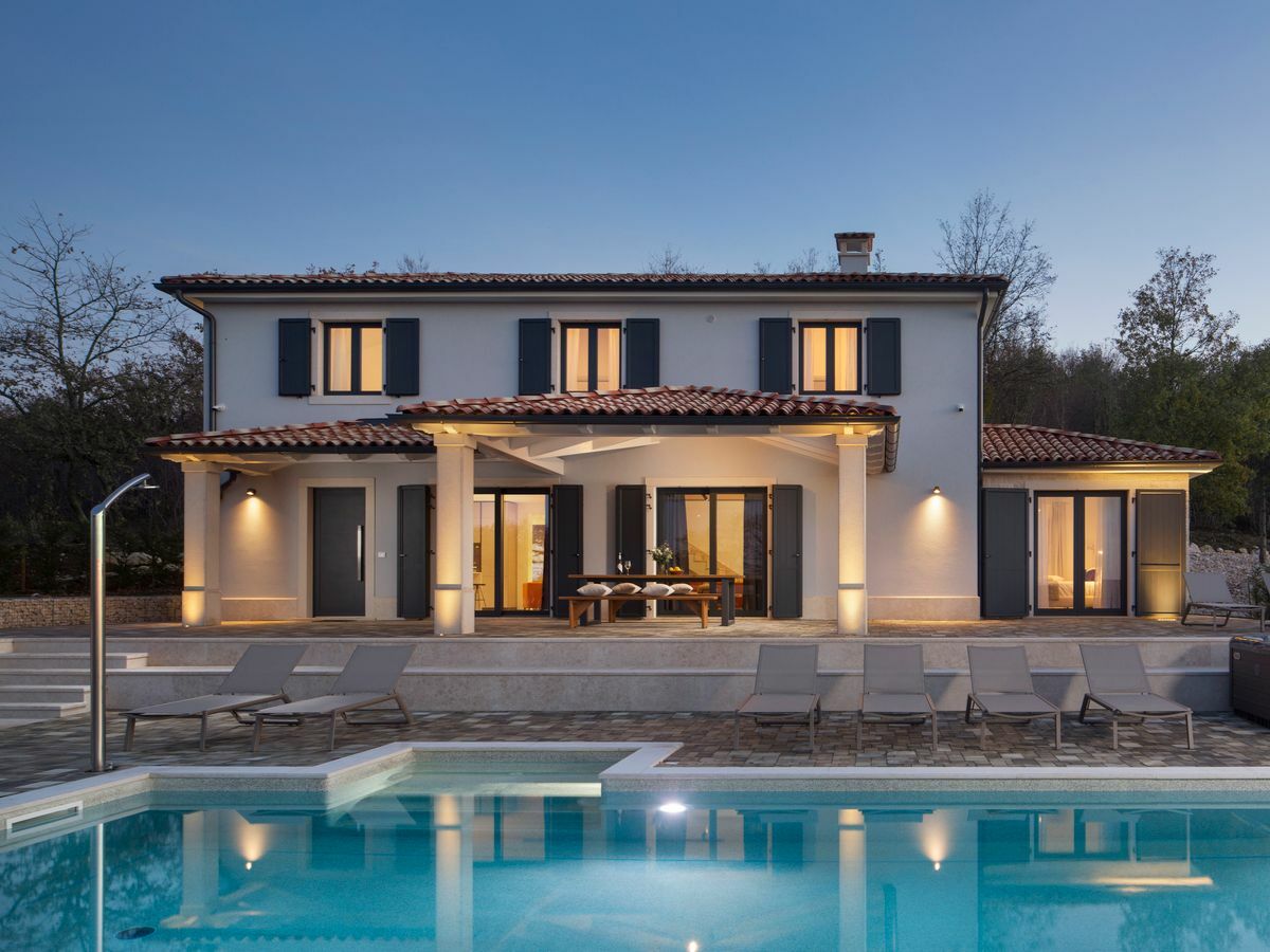 Villa Villa Arman - Lovely Villa Arman with a pool and a jacuzzi