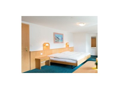 Holiday room Einzelzimmer, Bad/Dusche, WC, N - Outdoor photo 8