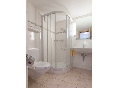 Holiday room Einzelzimmer, Bad/Dusche, WC, N - Features photo 24