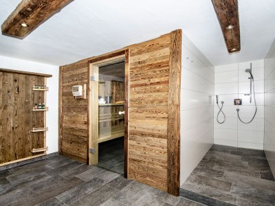 Holiday apartment AlpenglÃ¼hen Schranzlhof - Features photo 19