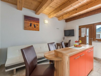 Apartment Apart Complex Villa Anja  - Apartment Lana - Features photo 16