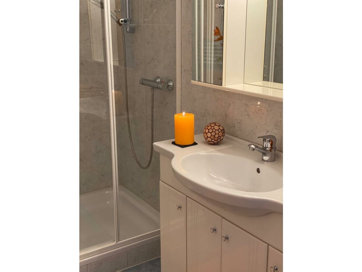 Apartment Appartement/Fewo, Toilette und Bad/Dusche getrennt - Outdoor photo 2