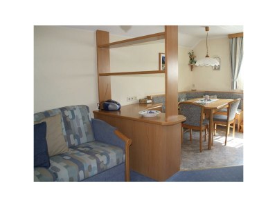 Apartment Apartment/Wohn- Schlafraum,1 Schlafraum/Dusche, WC - Outdoor photo 5