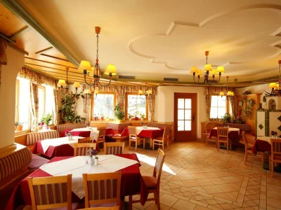 Holiday room Doppelzimmer groß mit Dusche, WC ab 3 Nächte - Outdoor photo 7