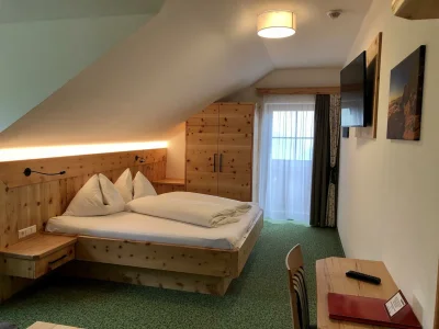 Holiday room Doppelzimmer groß mit Dusche, WC ab 3 Nächte - Features photo 20