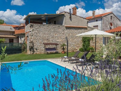 Villa Villa Postino in Barban - Outdoor photo 9