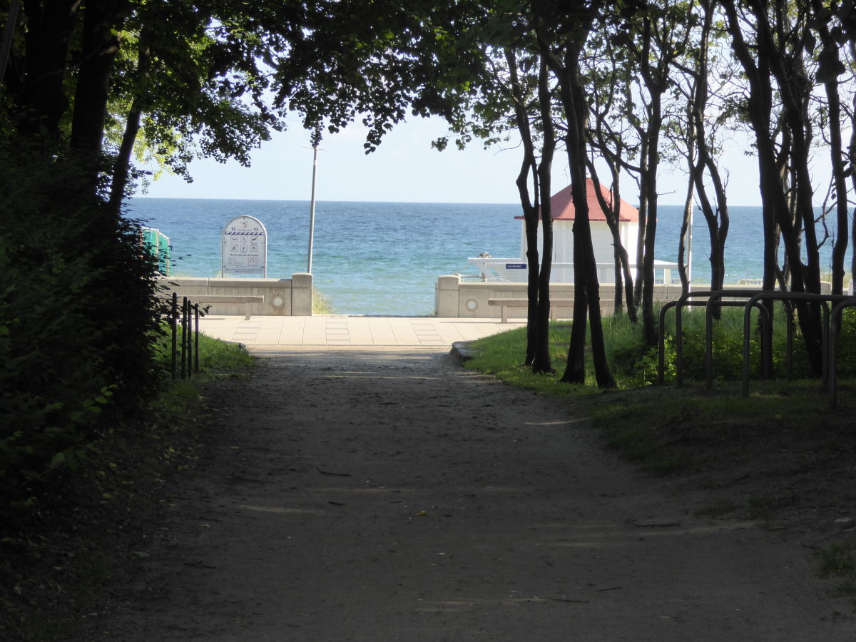 Holiday apartment "Grüne Oase am Meer" - Outdoor photo 2