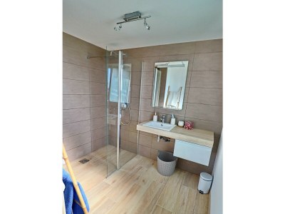 Holiday house 695-Villa adapted for reduced mobility, near beaches - Features photo 13