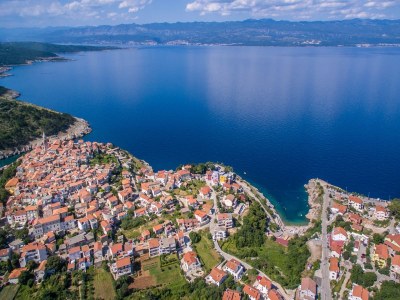 Holiday apartment Braut mit Panorama-Meerblick - Environment photo 15
