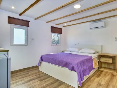 Holiday house LA MER on the beach with sea view and large garden - Outdoor photo 9