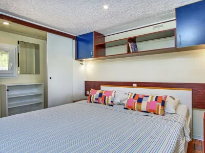 Holiday house LA MER on the beach with sea view and large garden - Features photo 33