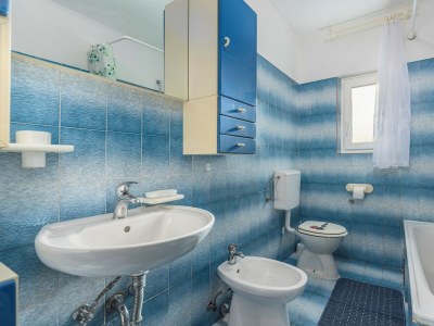 Apartment Ferienhaus Zora with Whirlpool - Features photo 19