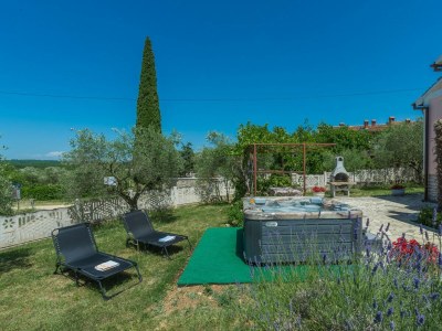 Apartment Ferienhaus Zora with Whirlpool - Environment photo 21