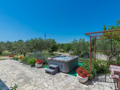 Apartment Ferienhaus Zora with Whirlpool - Environment photo 23