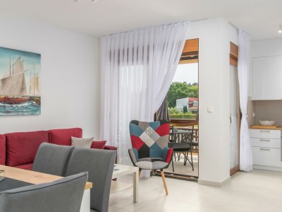 Apartment Apartment Complex Hana in Funtana - Apartment Hana III with Balcony - Features photo 11