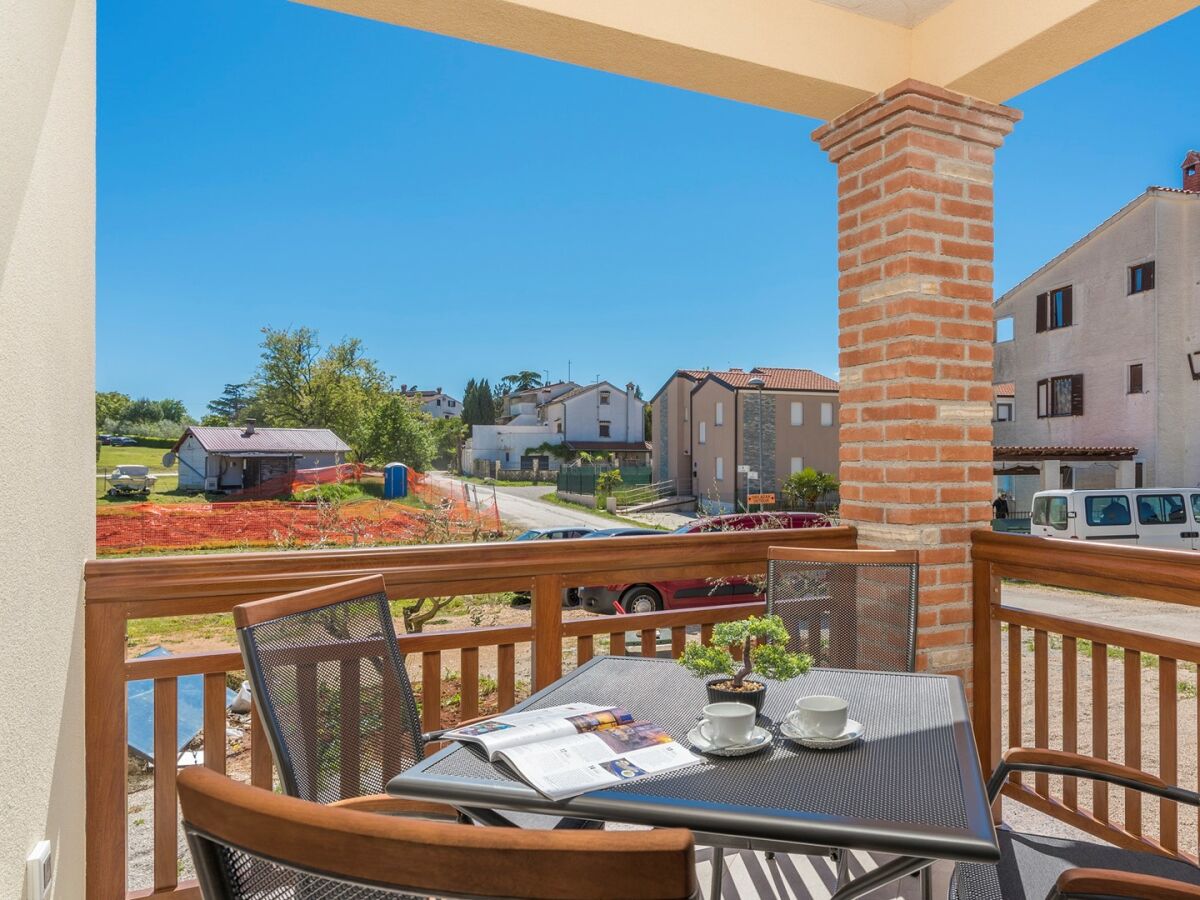 Apartment Apartment Complex Hana in Funtana - Apartment Hana II with Terrace - Outdoor photo 3