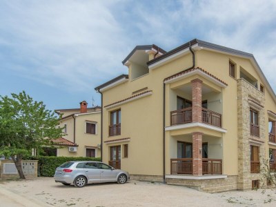 Apartment Apartment Complex Hana in Funtana - Apartment Hana II with Terrace - Outdoor photo 9