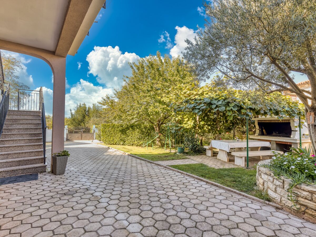 Holiday house Holiday House Gianni with private pool - Outdoor photo 4