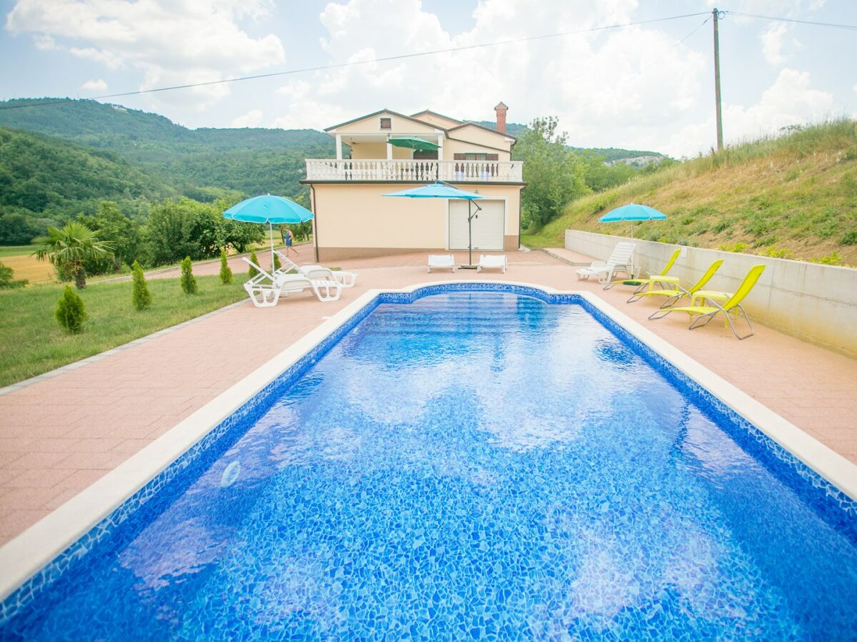 Villa Villa Maria Buzet with Private Pool - Outdoor photo 2