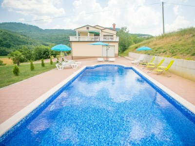 Villa Villa Maria Buzet with Private Pool - Outdoor photo 2