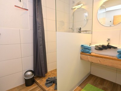 Apartment 4-Raum Appartement Nr. 8 - Features photo 80