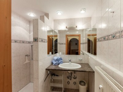 Holiday apartment B5 / Chalet Sonnenhang - Features photo 11