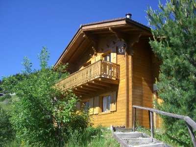 Chalet right on the piste "4 Vallees" - Outdoor photo 7