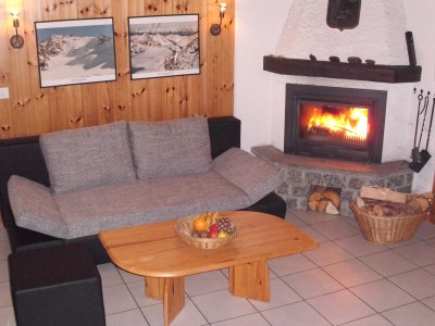 Chalet right on the piste "4 Vallees" - Features photo 8