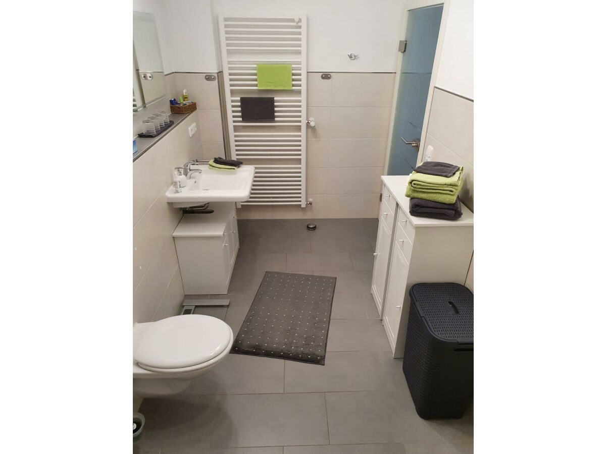 Apartment 2-Bett-Ferienwohnung Dusche/WC, 1 Schlafraum - Outdoor photo 2